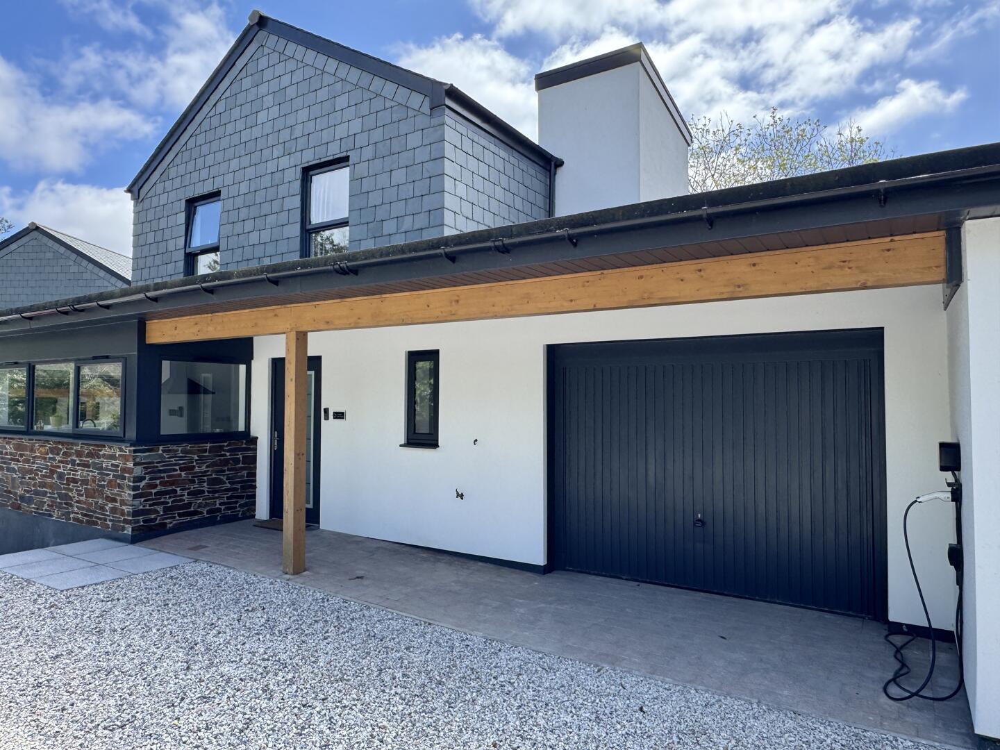 3 bed property in Lower Hugus Road, Truro